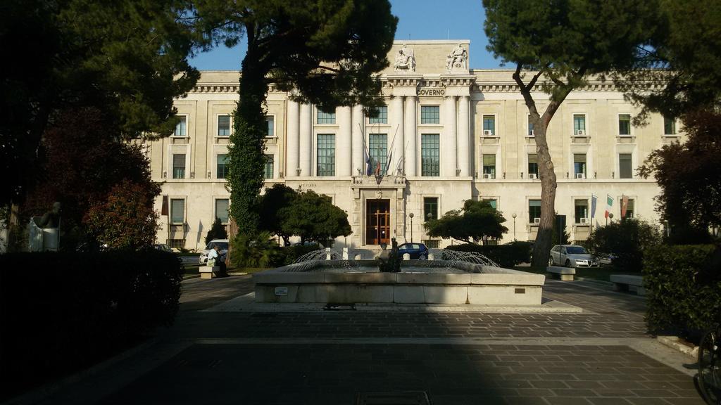 Suites Florence Pescara Esterno foto