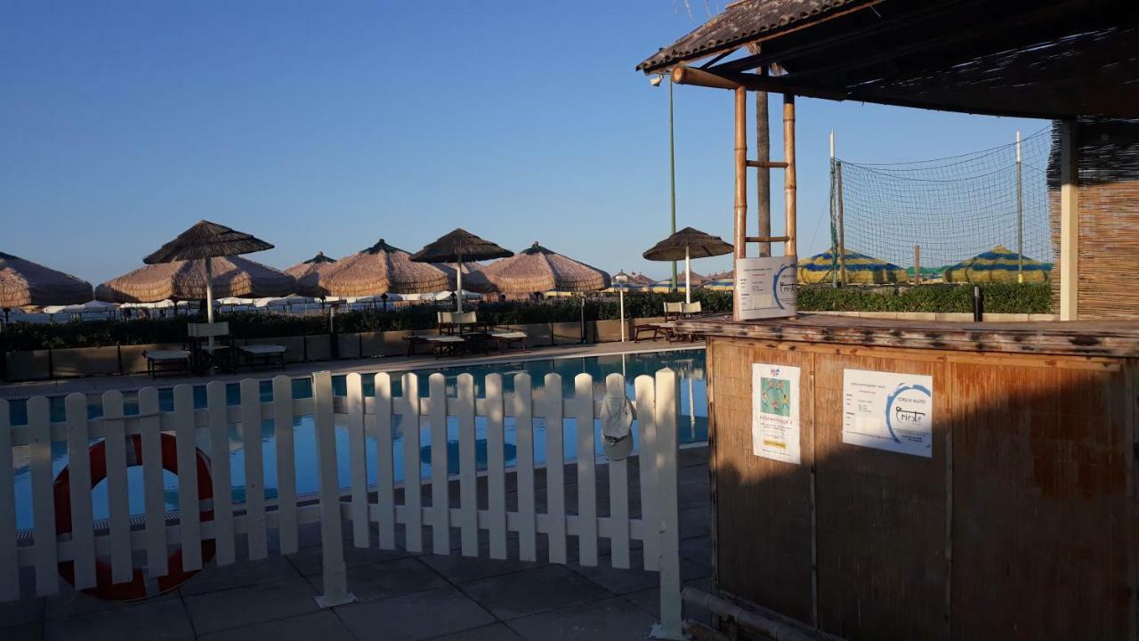 Suites Florence Pescara Esterno foto